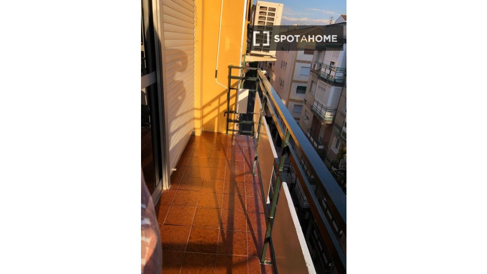 Apartment Granada, 3 beds, 75m² — photo 12