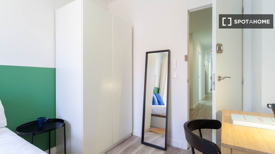 Camera doppia Madrid, 8 camere, 180m² — foto 31