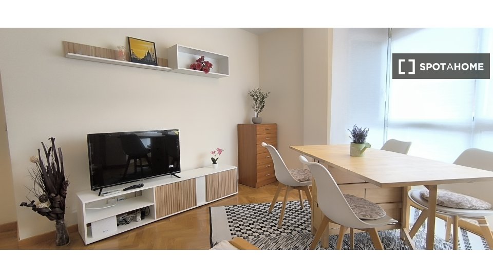 Apartment Madrid, 2 beds — photo 16