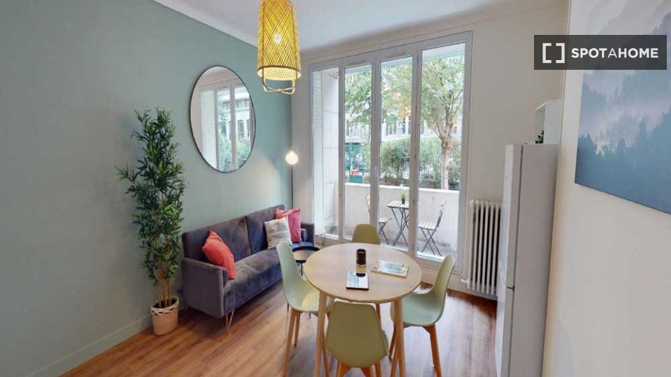 Double room Paris, 4 beds, 70m² — photo 13