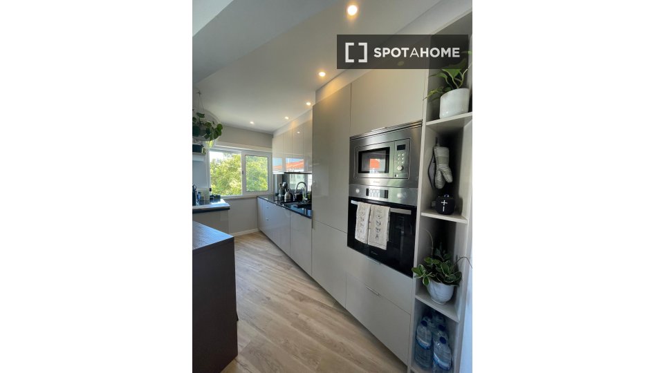 Apartment mono Lisbon, 50m² — photo 1