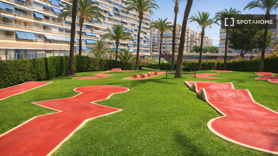 Apartment Alicante, 2 beds, 35m² — photo 4
