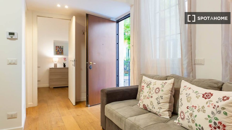 Apartment Milan, 2 beds — photo 5