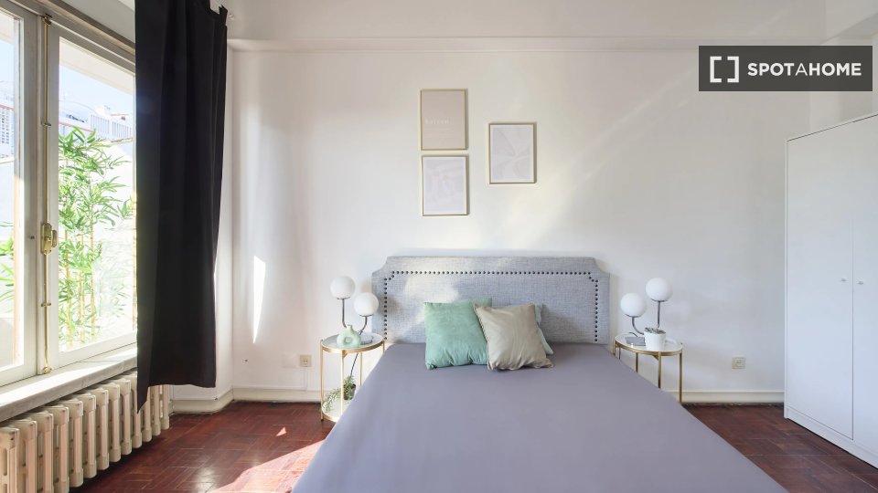 Double room Lisbon, 7 beds — photo 12
