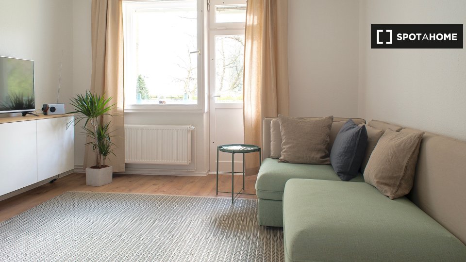 Apartment Berlin, 1 bed, 50m² — photo 1