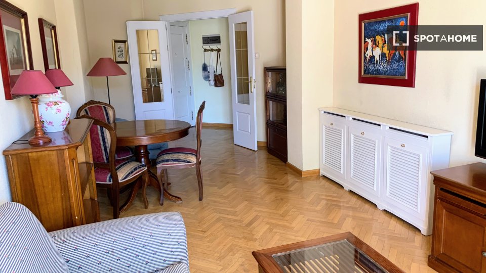 Apartment Madrid, 1 bed — photo 7