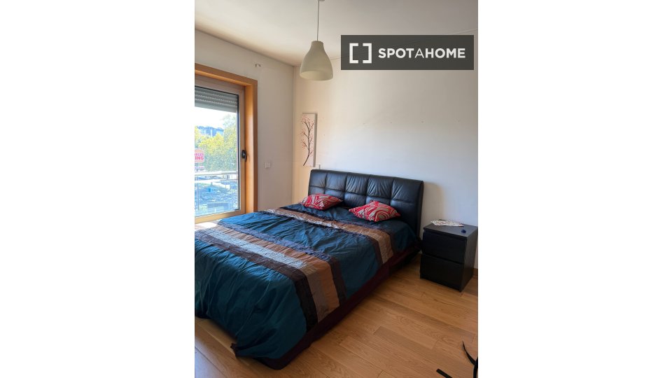 Double room Porto, 2 beds, 38m² — photo 13