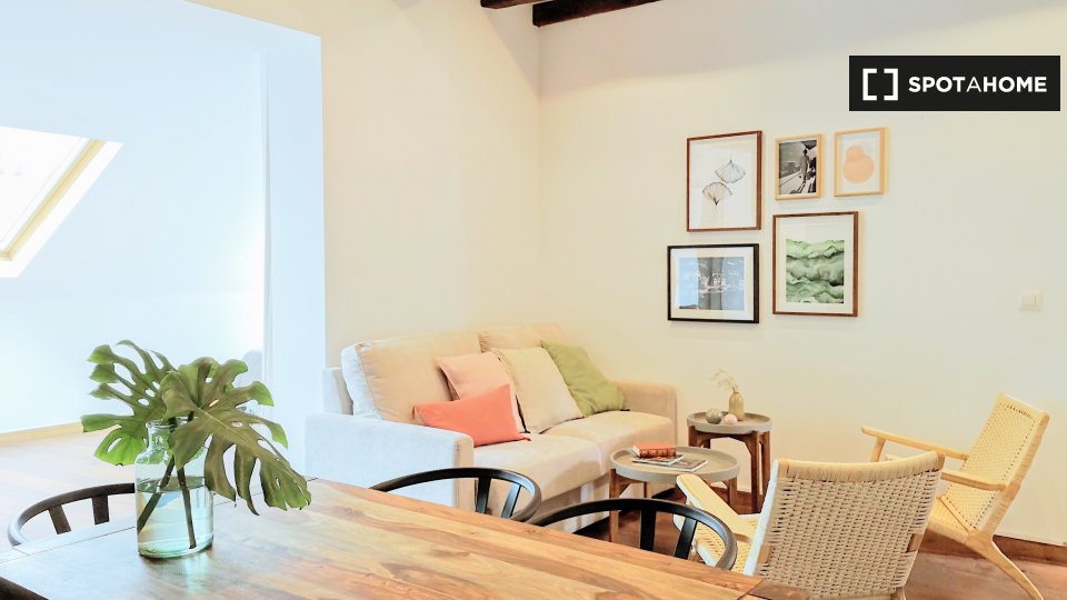Apartment Madrid, 3 beds, 97m² — photo 1