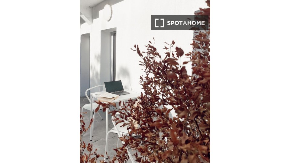 Apartment mono Lisbon, 30m² — photo 15