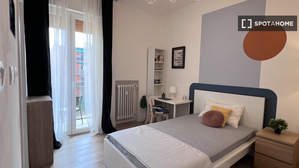 Double room Bologna, 3 beds — photo 10