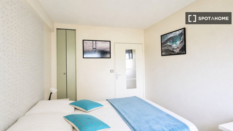 Chambre double Paris, 4 chambres — photo 21