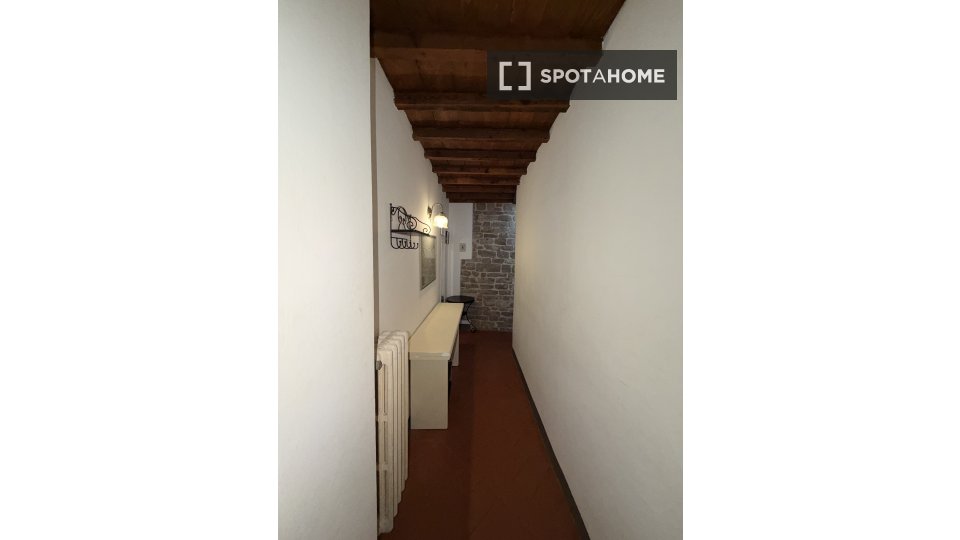 Apartment Florence, 1 bed, 70m² — photo 2