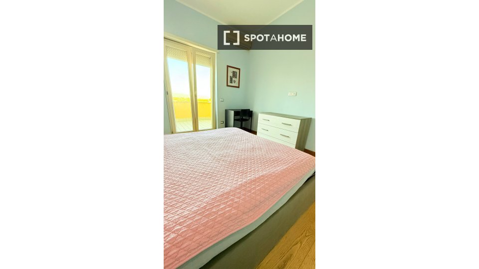Double room Rome, 3 beds — photo 50