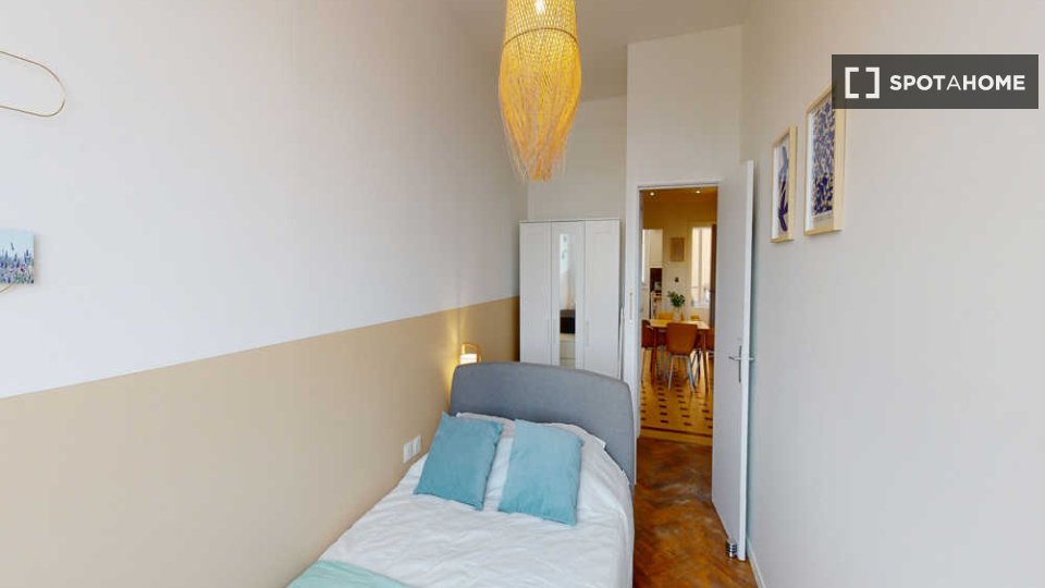Double room Lyon, 4 beds, 130m² — photo 17