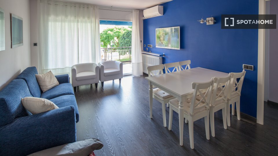 Apartment Barcelona, 4 beds, 100m² — photo 5