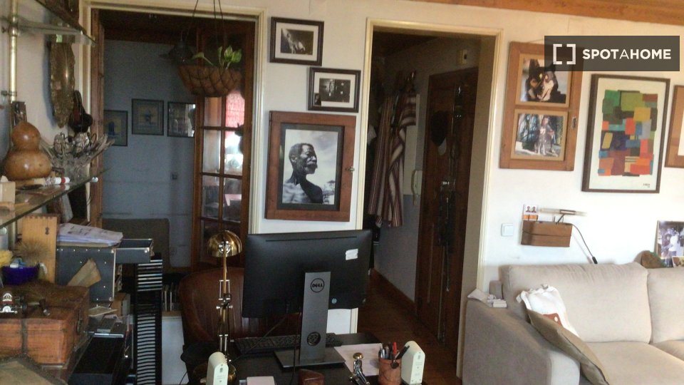 Double room Lisbon, 2 beds — photo 4