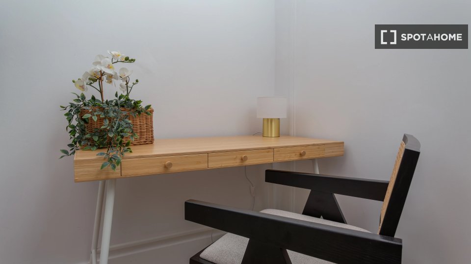 Double room Lisbon, 8 beds — photo 2