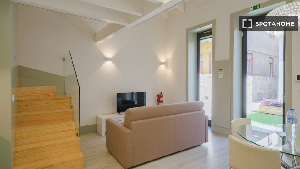 Apartment Porto, 3 beds, 100m² — photo 9