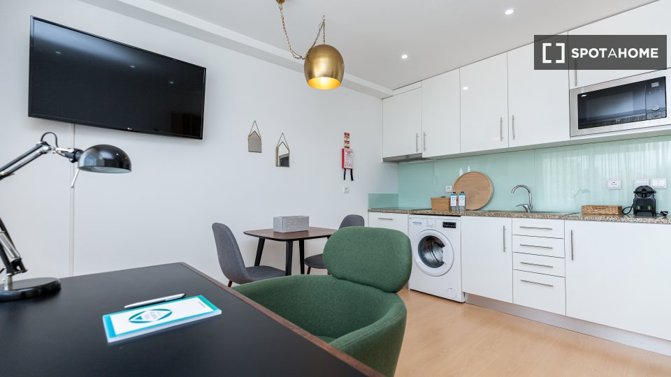 Apartment mono Porto, 36m² — photo 2