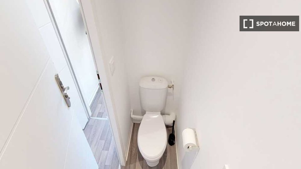 Double room Lille, 4 beds, 80m² — photo 6