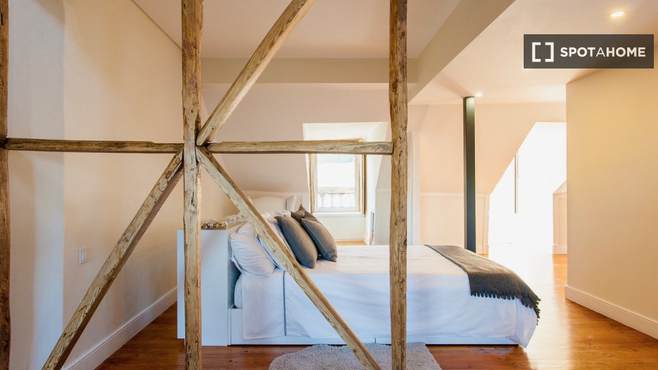 Apartment mono Lisbon, 110m² — photo 12