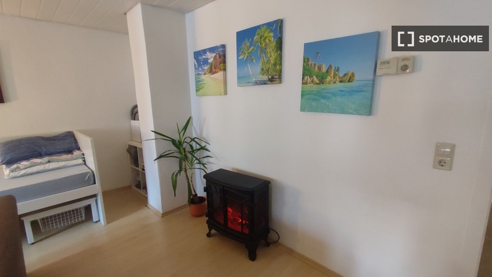 Apartment mono Stuttgart, 60m² — photo 27