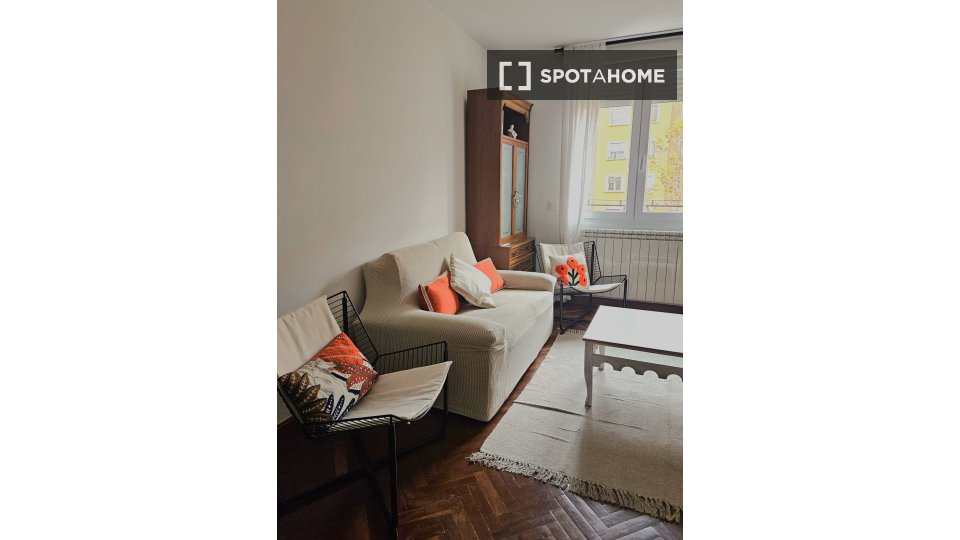 Double room Zaragoza, 4 beds, 114m² — photo 14