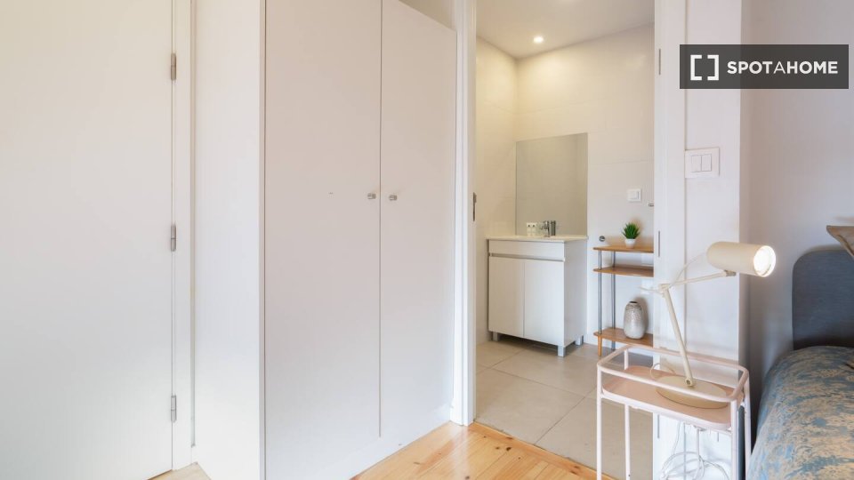 Apartment Porto, 1 bed — photo 18