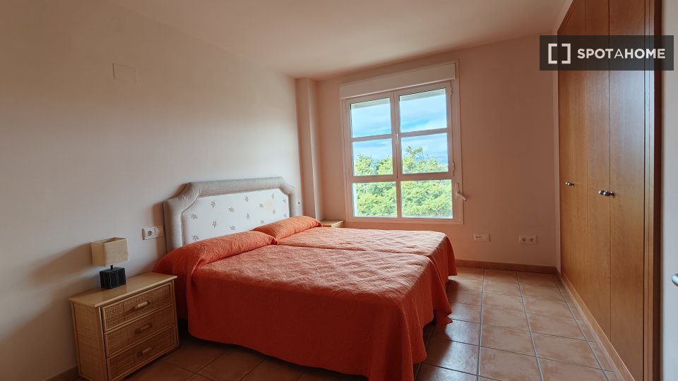 Apartment Alicante, 2 beds, 80m² — photo 18