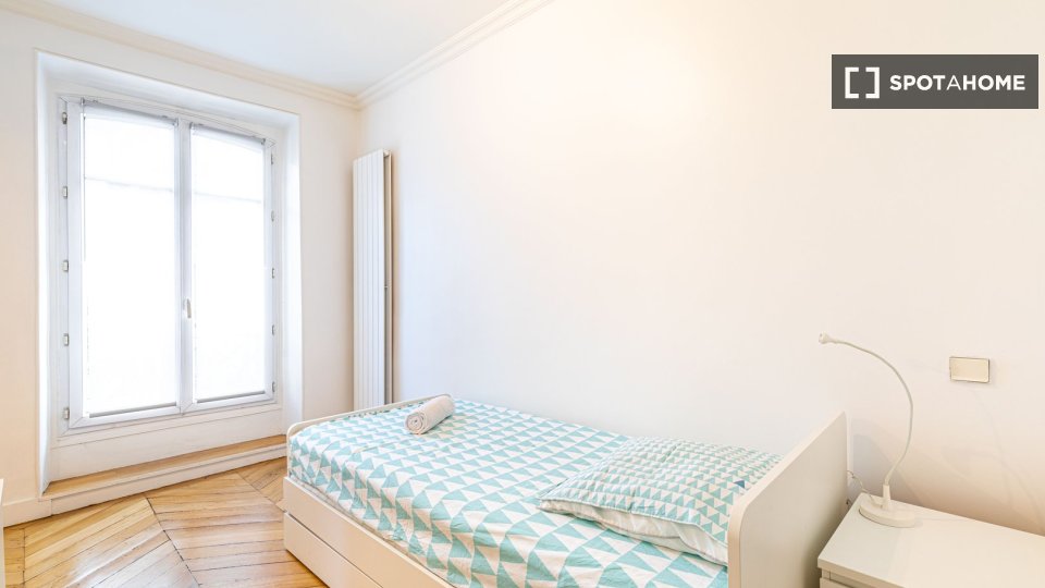 Apartment Paris, 3 beds — photo 8