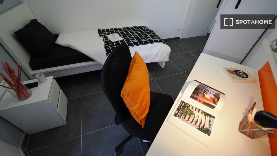 Double room Turin, 7 beds — photo 11