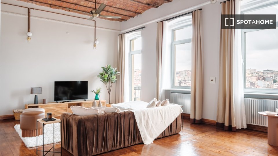 Apartment Istanbul, 1 bed — photo 16