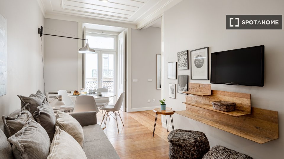 Apartment Lisbon, 1 bed — photo 8