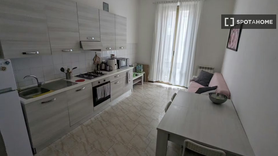Double room Milan, 2 beds, 80m² — photo 4