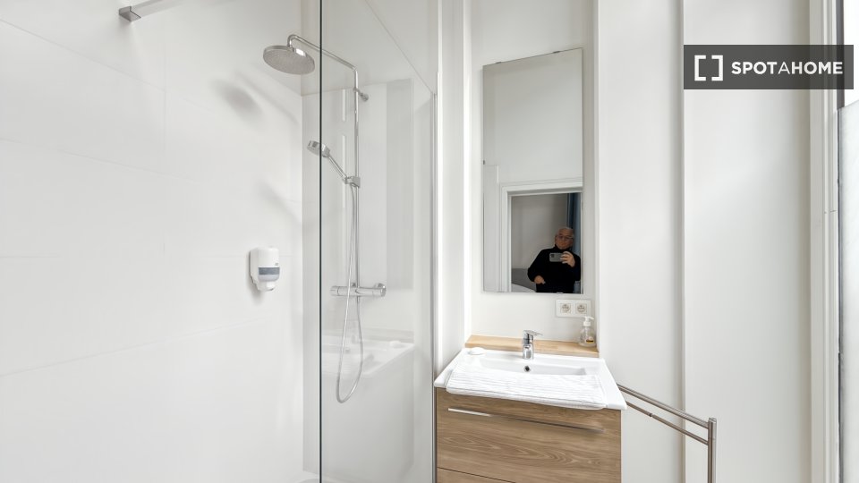 Apartment Brussels, 1 bed, 80m² — photo 13