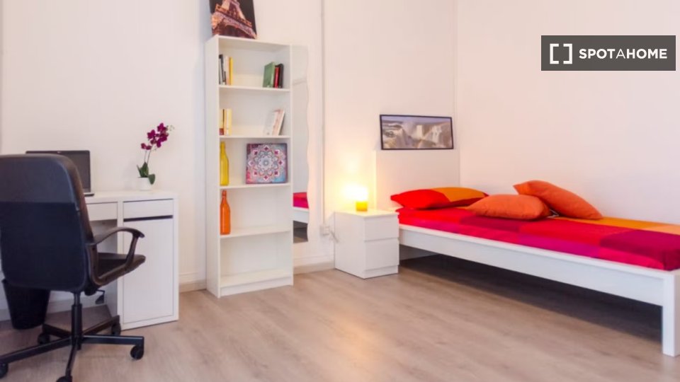 Double room Turin, 5 beds — photo 2