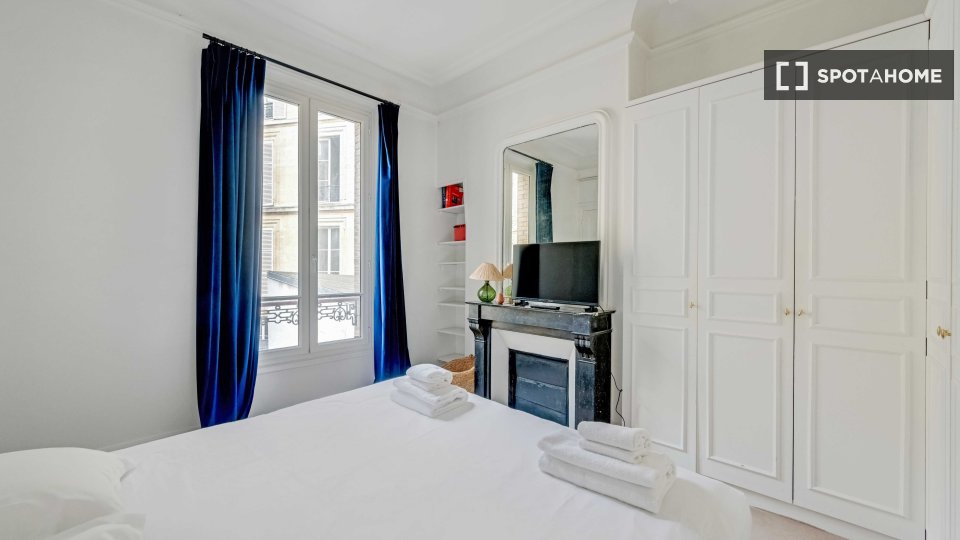 Apartment Paris, 2 beds, 68m² — photo 14
