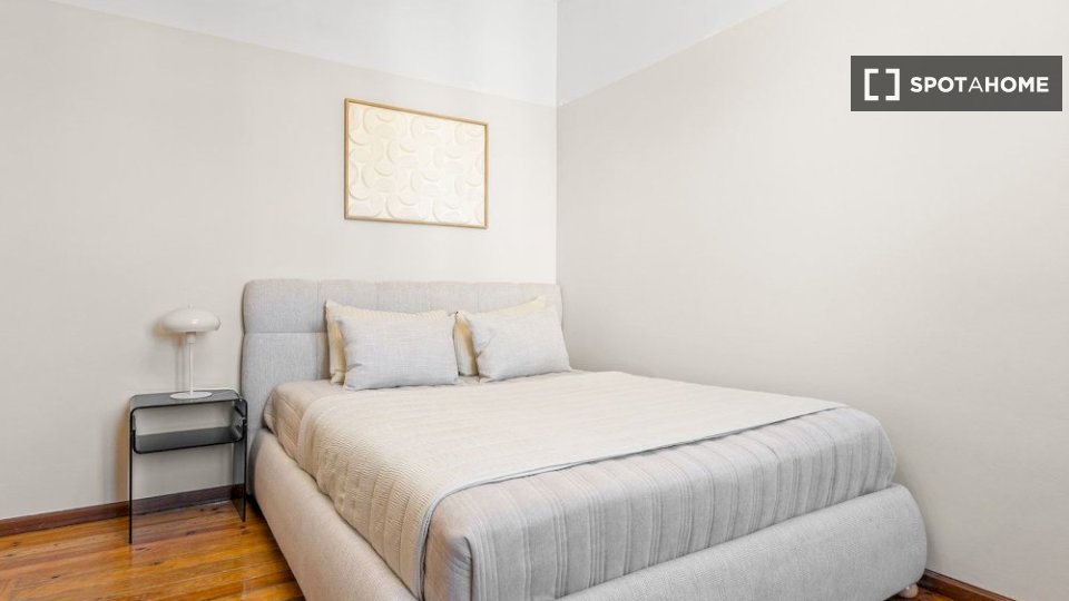 Double room Lisbon, 8 beds — photo 10