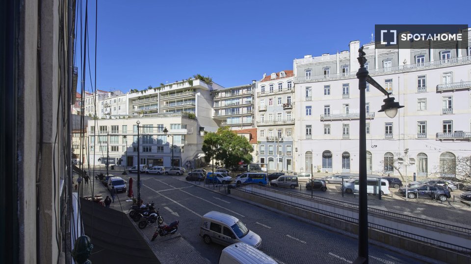 Double room Lisbon, 9 beds — photo 14