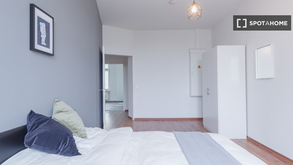 Double room Berlin, 8 beds, 237m² — photo 3