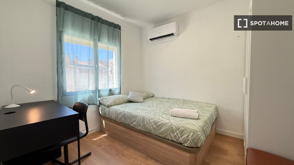 Camera doppia Madrid, 4 camere — foto 10