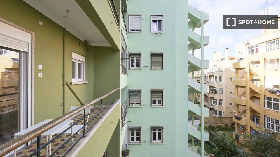 Double room Lisbon, 7 beds — photo 4