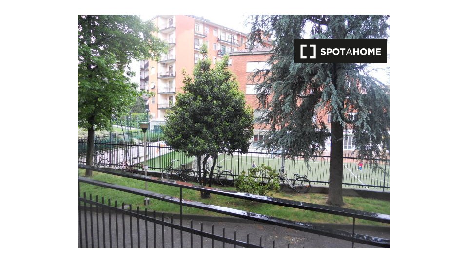 Double room Milan, 1 bed — photo 10