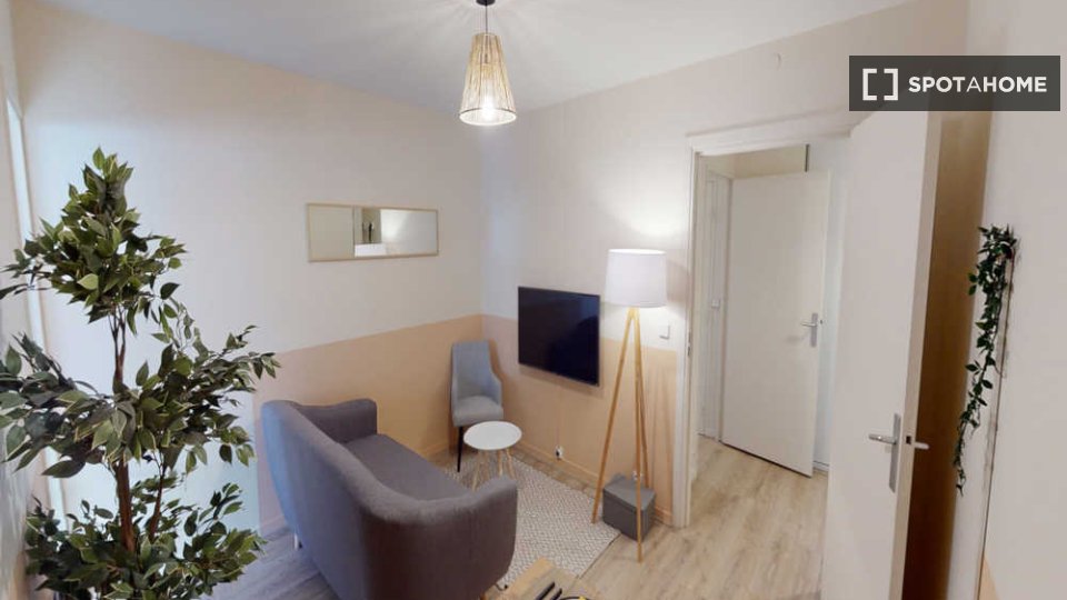 Double room Paris, 4 beds, 90m² — photo 11