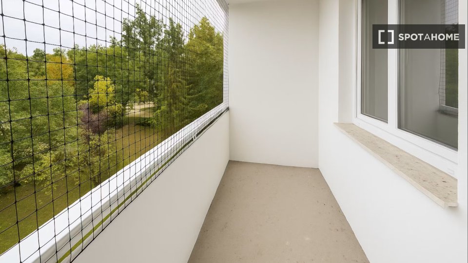 Double room Leipzig, 3 beds, 62m² — photo 2