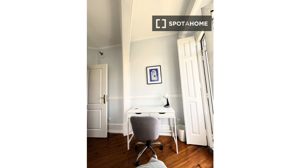 Double room Lisbon, 8 beds — photo 3
