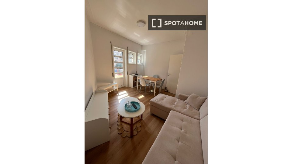 Double room Porto, 4 beds, 120m² — photo 3