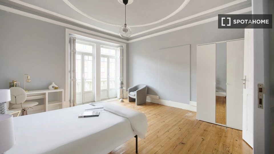 Double room Lisbon, 8 beds — photo 4