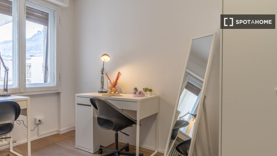 Double room Trento, 6 beds, 122m² — photo 1