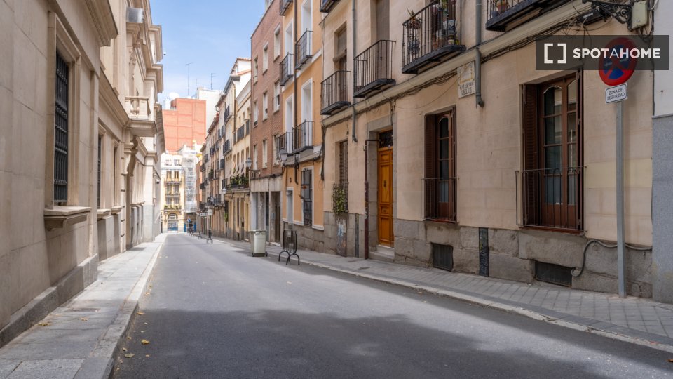 Apartment Madrid, 1 bed, 62m² — photo 7